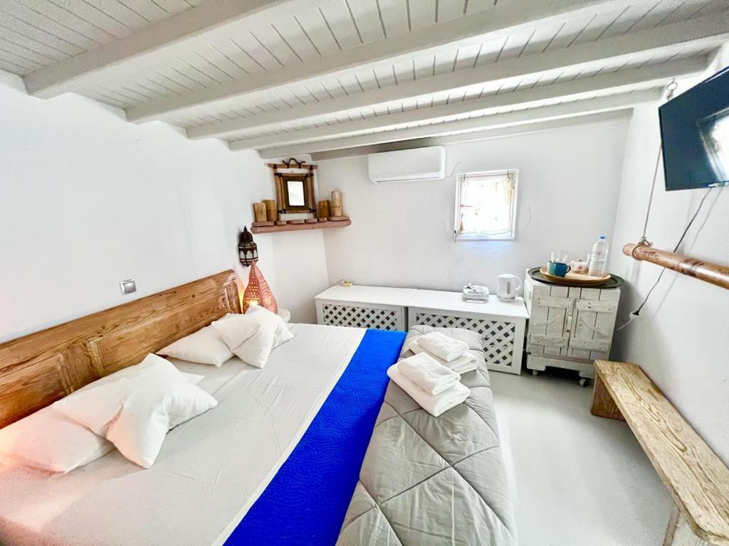 Provis No2 Mykonos Mykonos Town